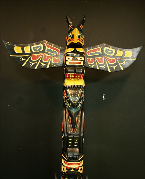 photo of Killer Whale Thunderbird Totem Laurence Scow